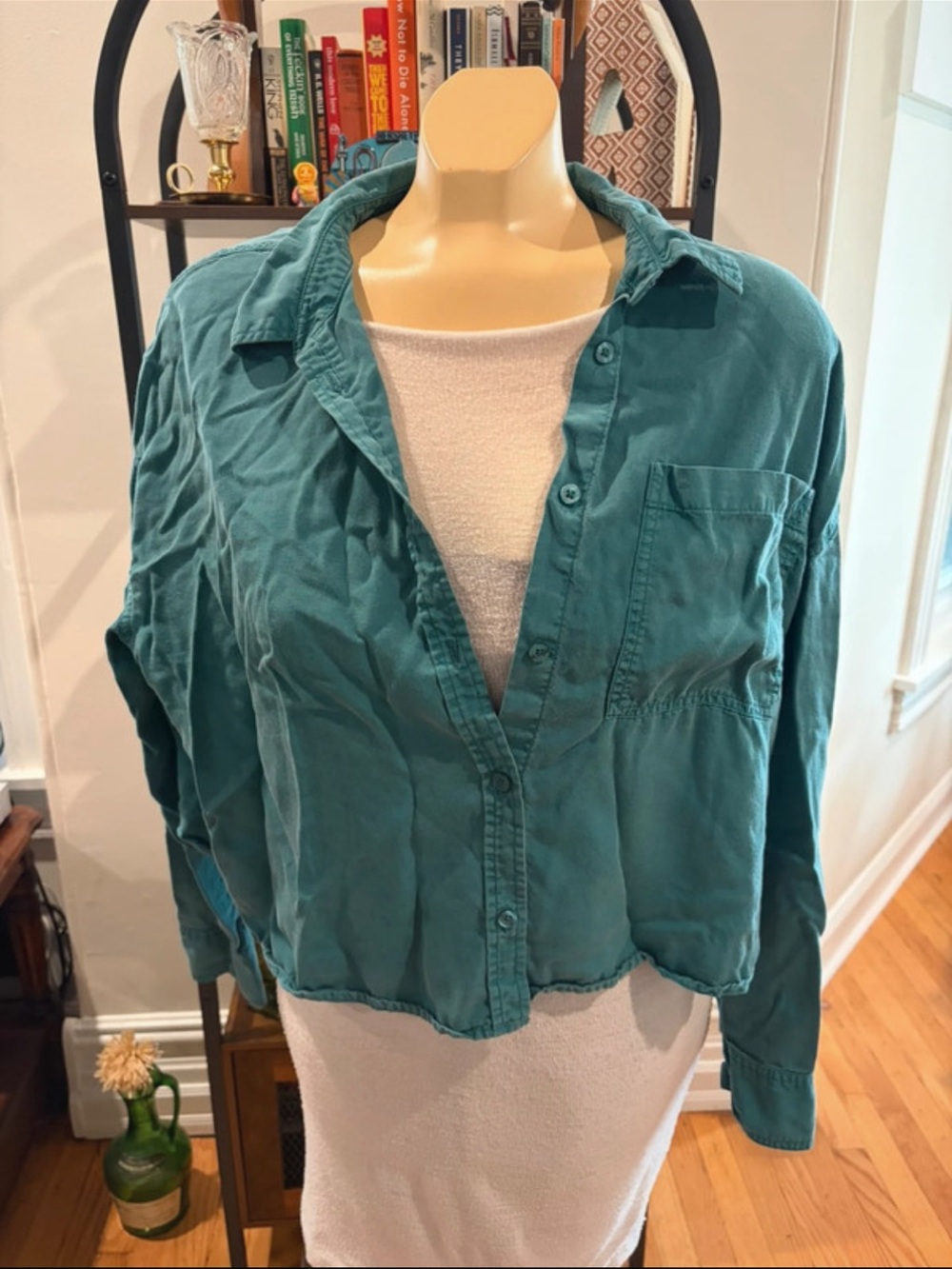 Green Calvin Klein Cropped Button Up Shirt